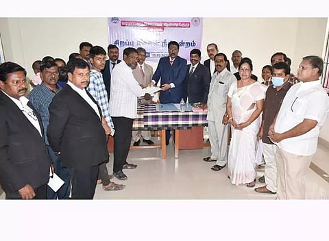 கடலூ மாவட்டத்தில்சிறப்பு மக்கள் நீதிமன்றத்தில் 235 வழக்குகளுக்கு தீர்வு