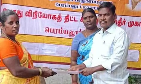 பொது வினியோக திட்ட சிறப்பு குறைதீர் முகாம்களில் 274 மனுக்களுக்கு உடனடி தீர்வு