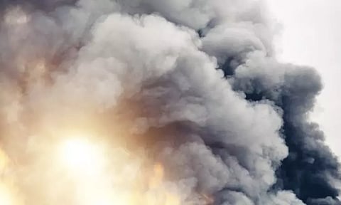 அமெரிக்காவில் வெள்ளை மாளிகை அருகே தீ விபத்தால் பரபரப்பு