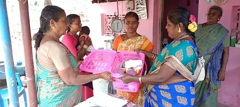 வீடு தேடிவந்து வழங்கும் திட்டத்தில் மகப்பேறு உதவித்தொகை, ஊட்டச்சத்து பொருட்கள் முறையாக கிடைக்கிறதா?; கர்ப்பிணி, பெண்கள் கருத்து