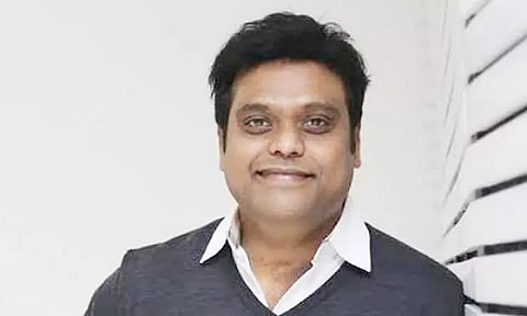 சொகுசு காரை இறக்குமதி செய்த ஹாரீஸ் ஜெயராஜ்: வரி செலுத்தக் கோரி நோட்டீஸ் அனுப்பிய தமிழக அரசு...!