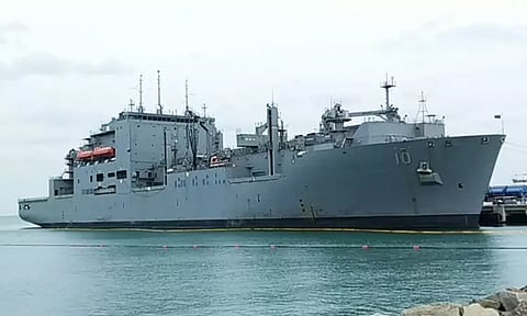 காட்டுப்பள்ளி துறைமுகத்தில் அமெரிக்க போர்க்கப்பல் பழுது பார்ப்பு