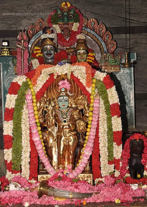 காலபைரவர் கோவில்களில் சிறப்பு பூஜைகள்