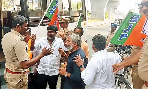 நங்கநல்லூரில் ஆர்.எஸ்.பாரதி வீட்டை முற்றுகையிட முயன்ற பா.ஜ.க.வினர் கைது