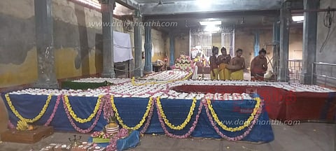 குருபகவானுக்கு 1,008 சங்காபிஷேகம்