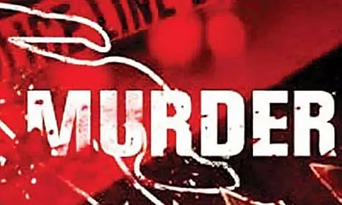 உத்தரபிரதேசத்தில் கள்ளத்தொடர்பை எதிர்த்ததால் மனைவி, மகள் கொலை