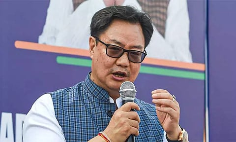 நாடாளுமன்றம், சட்டசபைகளுக்குஒரே நேரத்தில் தேர்தல் நடத்த என்னென்ன செய்ய வேண்டும்?- மத்திய சட்ட மந்திரி விளக்கம்