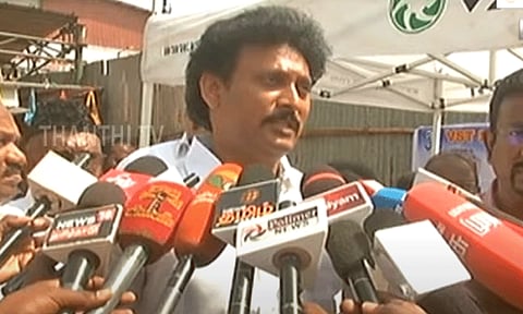 3 நாள் பள்ளிக்கு வந்தால் ஹால்டிக்கெட்..?" - அமைச்சர் அன்பில் மகேஷின் விரிவான விளக்கம்