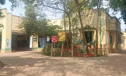 அரிமளம் ஆரம்ப சுகாதார நிலையத்தில் டாக்டர்கள், நர்சுகளை நியமிக்க வேண்டும்