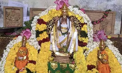 உறியடி வெங்கடரமண பெருமாள் கோவிலில் சிறப்பு வழிபாடு