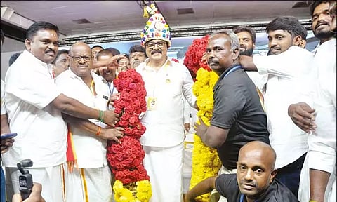 ஆன்லைன் சூதாட்டத்தை தடுக்க நடவடிக்கை எடுக்க வேண்டும் -சரத்குமார் பேட்டி