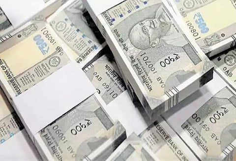 முதல்-அமைச்சர் கோப்பை போட்டிகளுக்கு வழங்கப்பட்ட தொகையில் கையாடல் முன்னாள் விளையாட்டு அலுவலர் மீதான வழக்கில் திருப்பம்