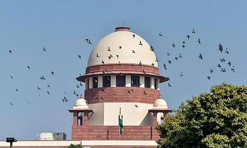 பண மதிப்பிழப்பால் செல்லாமல் போன ரூபாய் நோட்டுகளை ஏற்க கோரிய வழக்குவிசாரிக்க சுப்ரீம் கோர்ட்டு மறுப்பு