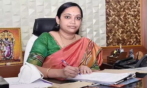 பழங்குடியின மாணவர்கள் கல்வி உதவித்தொகை பெற விண்ணப்பிக்கலாம் - காஞ்சீபுரம் மாவட்ட கலெக்டர்