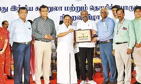 சென்னை தீவுத்திடல் பொருட்காட்சி நிறைவு: 8.30 லட்சம் பேர் கண்டுகளிப்பு...!