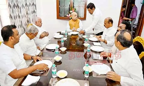 விஜயேந்திராவுக்கு முக்கியத்துவம் அளித்த அமித்ஷா