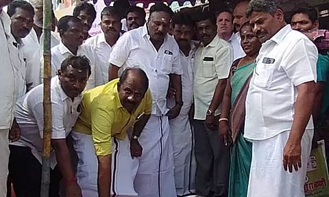 ரிஷிவந்தியத்தில்ரூ.2.69 கோடியில் கழிவுநீர் கால்வாய் அமைக்கும் பணிவசந்தம் கார்த்திகேயன் எம்.எல்.ஏ. தொடங்கி வைத்தார்