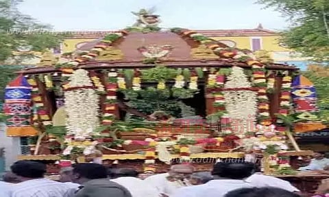 தேர் வெள்ளோட்டம்