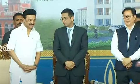 மதுரையில் கூடுதல் நீதிமன்ற கட்டடங்கள் - சுப்ரீம் கோர்ட்டு தலைமை நீதிபதி அடிக்கல் நாட்டினார்