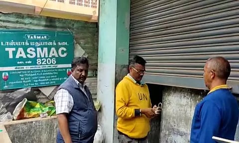 பிளாஸ்டிக் பொருட்கள் பயன்படுத்திய டாஸ்மாக் கடைக்கு 'சீல்'