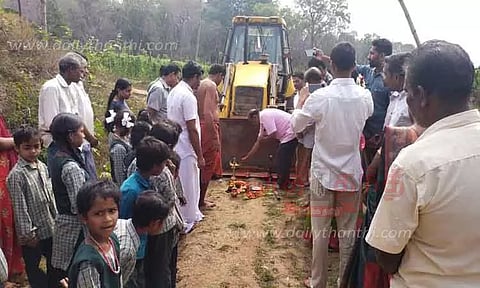 ரூ.38 லட்சத்தில் சாலை அமைக்கும் பணி தொடக்கம்