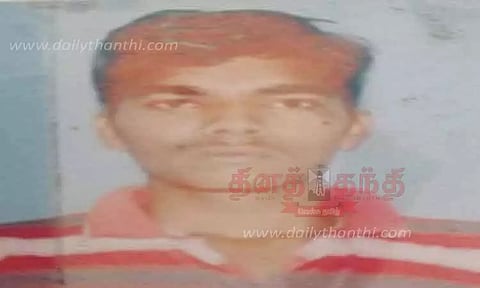 கேக் தயாரிக்கும் எந்திரத்தில் பிணமாக கிடந்த வாலிபர்