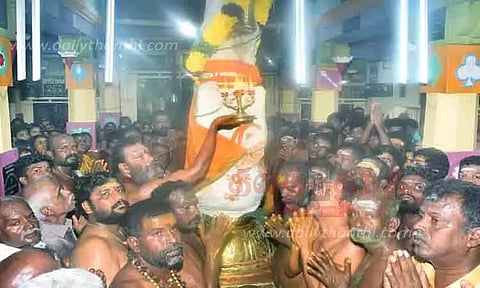 சேத்தூர் மாரியம்மன் கோவிலில் பங்குனி பூக்குழி திருவிழா