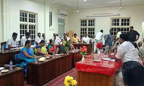 ஸ்ரீவில்லிபுத்தூர் நகரசபை கூட்டம்