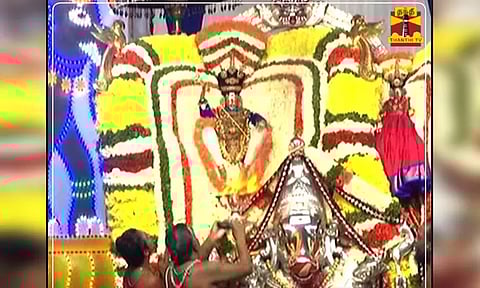 பங்குனி உற்சவ திருவிழா: மயிலாப்பூர் கபாலீசுவரர் கோவிலில் அதிகார நந்தி தரிசனம்..!