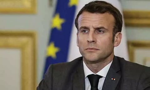 பிரான்ஸ் அதிபர் குறித்து பேஸ்புக்கில் அவதூறாக பதிவிட்ட பெண் கைது