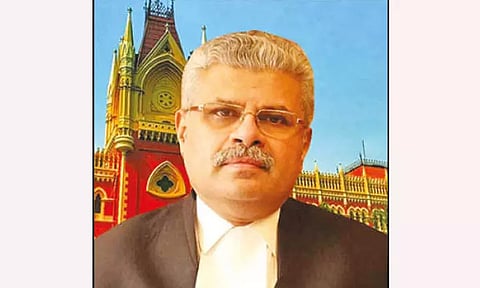 கொல்கத்தா ஐகோர்ட்டு பொறுப்பு தலைமை நீதிபதியாக டி.எஸ்.சிவஞானம் நியமனம் - ஜனாதிபதி உத்தரவு