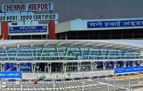 சென்னை விமான நிலையத்தில் ரூ.56 லட்சம் வெளிநாட்டு பணம் பறிமுதல்