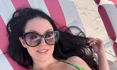 வேற்று கிரகவாசிகளுடன் உல்லாசமாக இருக்க விருப்பம்: பிரபல ஆபாச பட நடிகை பேட்டியால் திக்குமுக்காடிய நெறியாளர்...!