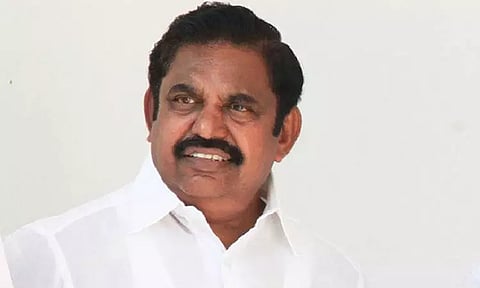 அதிமுக பொதுச்செயலாளர் - தேர்தல் ஆணையத்திடம் ஒப்படைத்த ஆவணம்