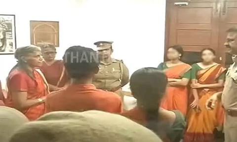 சென்னை கலாஷேத்ரா விவகாரம்: உதவி பேராசிரியர் மீது வழக்குப்பதிவு