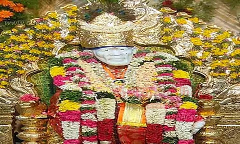 சீரடி சாய்பாபா கோவிலில் சிறப்பு யாகம்