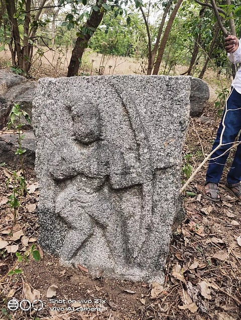 15-ம் நூற்றாண்டை சேர்ந்த நடுகல் கண்டுபிடிப்பு