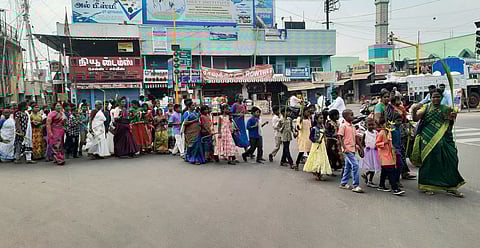 கள்ளக்குறிச்சியில் கிறிஸ்தவர்கள் ஊர்வலம்