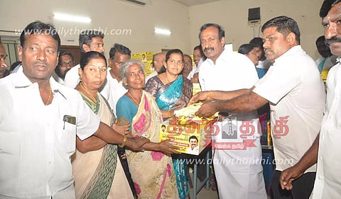 தமிழகத்தில் வீட்டு வசதி வாரியத்தின் 8,822 வீடுகள்-மனைகள் விற்பனையாகாமல் உள்ளன- அமைச்சர் சு.முத்துசாமி தகவல்