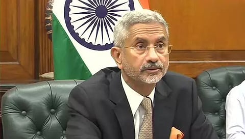 இலவசங்கள் கொடுத்தால் நிதி ஆதாரங்களை திரட்டுவதில் பெரும் சவால் ஏற்படும்