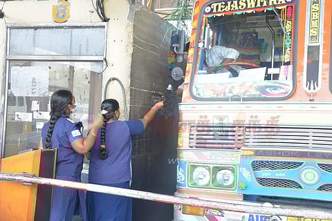 சுங்கச்சாவடி கட்டண உயர்வு ஏற்புடையதா?