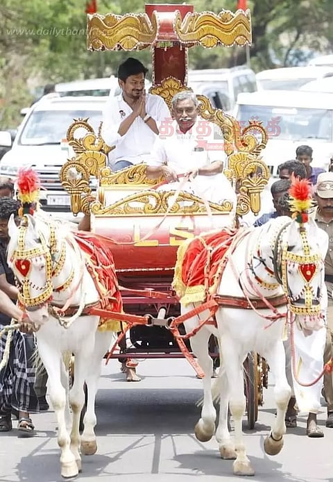 தி.மு.க. மூத்த முன்னோடிகள் 1,000 பேருக்கு பொற்கிழி
