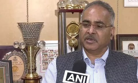 முகலாயர்கள் வரலாறு குறித்த பாடம் நீக்கப்பட்டதா? - என்.சி.இ.ஆர்.டி. இயக்குனர் விளக்கம்