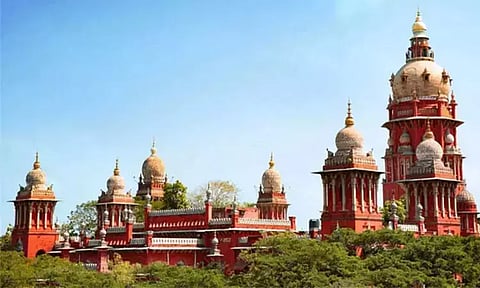 சென்னை ஐகோர்ட்டு நீதிபதியாக தேவராஜு நாகர்ஜுன் பதவியேற்றுக்கொண்டார்..!