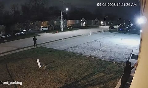 கனடா: இந்து கோவில் மீது வெறுப்புணர்ச்சியை தூண்டும் வகையில் வாசகம்; போலீசார் விசாரணை