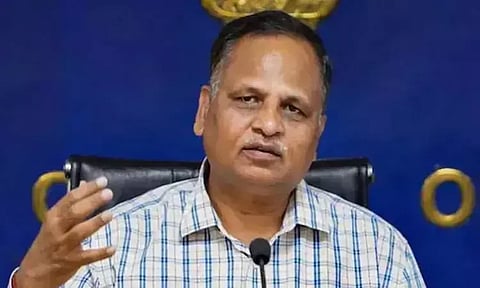 டெல்லி முன்னாள் சுகாதாரத்துறை மந்திரி சத்யேந்திர ஜெயினுக்கு ஜாமீன் வழங்க டெல்லி ஐகோர்ட்டு மறுப்பு!