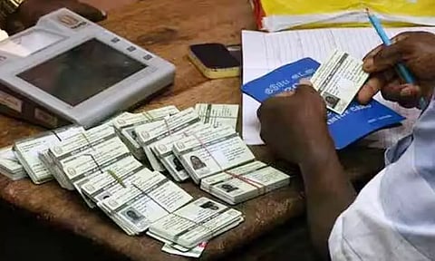 திருவள்ளூர் மாவட்டத்தில் குடும்ப அட்டையில் பெயர் சேர்த்தல், நீக்கல் தொடர்பான முகாம் 8-ந்தேதி நடக்கிறது