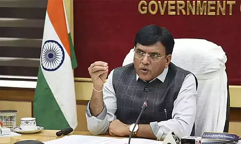 மீண்டும் விஸ்வரூபம் எடுக்கும் கொரோனா - மத்திய அரசு இன்று ஆலோசனை