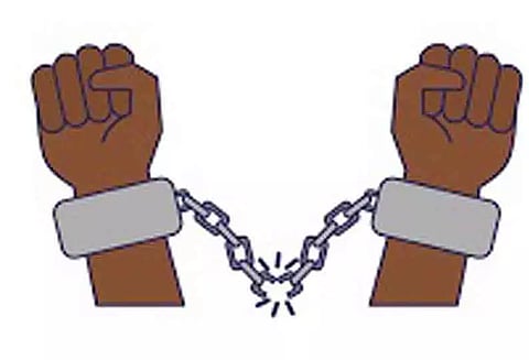 மார்த்தாண்டம் அருகே மதுபோதையில் பஸ் மீது கல் வீசியவர் கைது