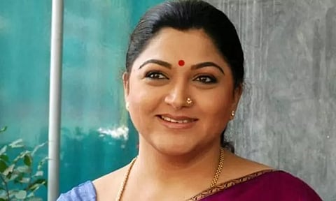 கடும் காய்ச்சலால் அவதி... நடிகை குஷ்பு ஆஸ்பத்திரியில் அனுமதி